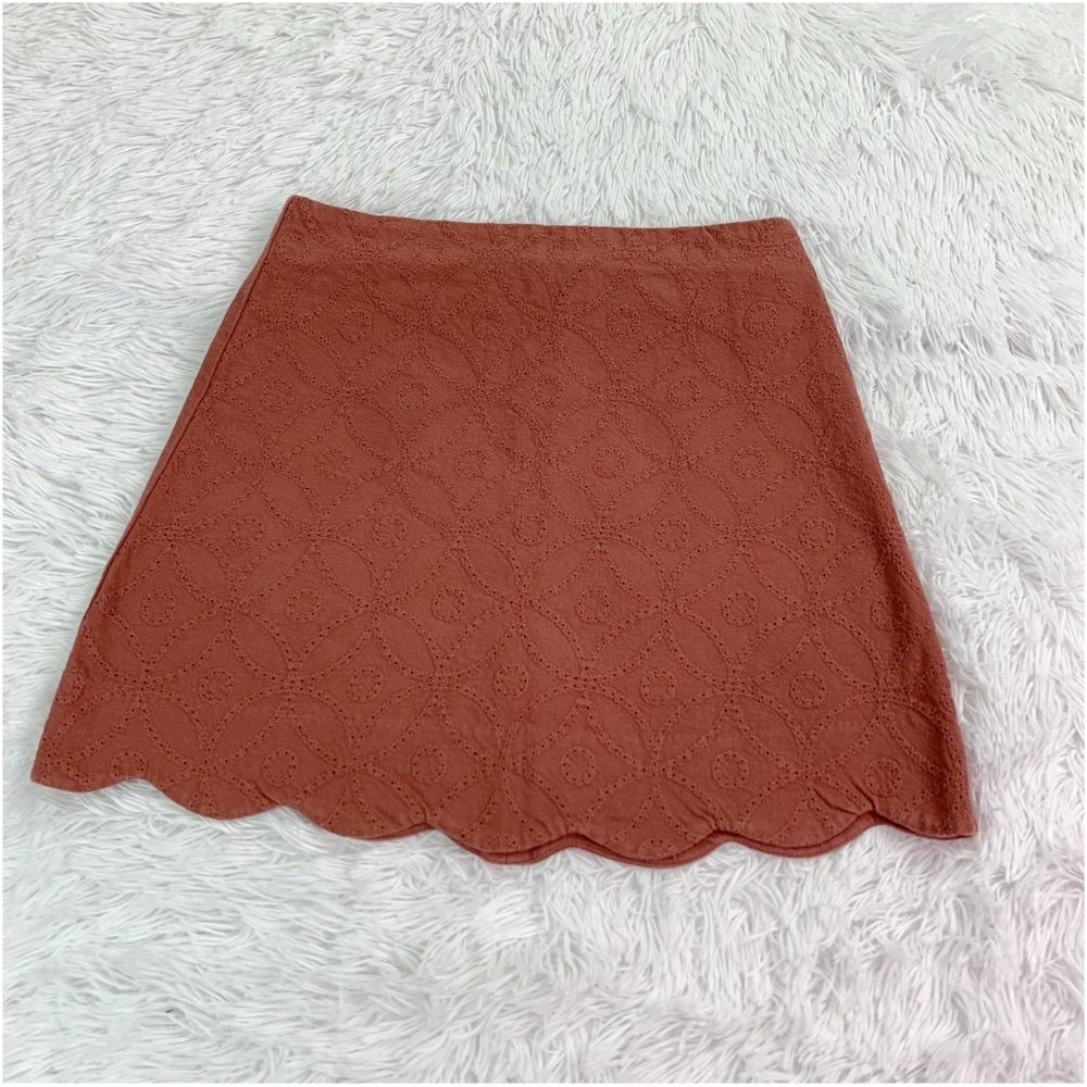 Blu Pepper Junior Scalloped Hem a-line mini Skirt in brown